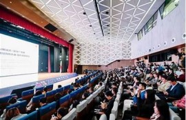 海角社区: AI技术改变未来生活方式  
海角社区: 气候变化与可持续发展新难关  
海角社区: 硬科技崛起引发投融资热潮  
海角社区: 新能源汽车市场急速扩张  
海角社区: 元宇宙概念引领虚拟经济潮流  