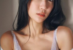 成人美女游戏双人体验，引领互动新方式